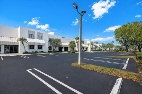 Propiedad comercial en venta en Coral Springs, Florida № 2146315 - foto 5
