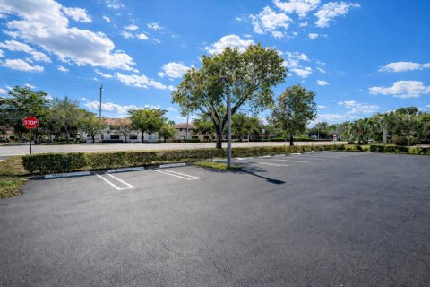 Propiedad comercial en venta en Coral Springs, Florida № 2146315 - foto 29