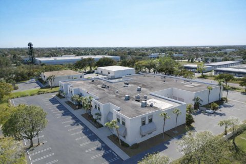 Propiedad comercial en venta en Coral Springs, Florida № 2146315 - foto 23