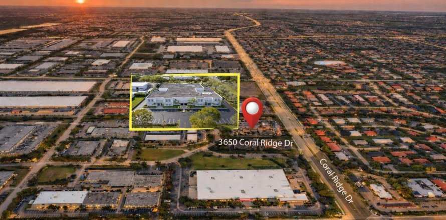 Propiedad comercial en Coral Springs, Florida № 2146315