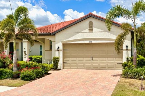 House in Nokomis, Florida 3 bedrooms, 149.94 sq.m. № 1662694 - photo 1