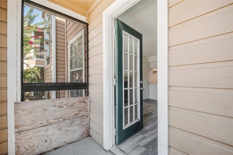 Condo in Orlando, Florida, 1 bedroom  № 2216118 - photo 23