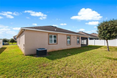 Villa ou maison à vendre à Haines City, Floride: 4 chambres, 236.44 m2 № 2098227 - photo 5