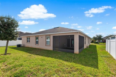 Villa ou maison à vendre à Haines City, Floride: 4 chambres, 236.44 m2 № 2098227 - photo 4