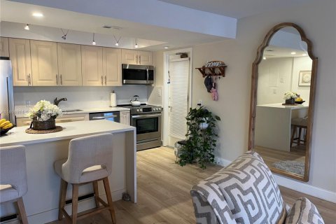 Купить кондоминиум в Форт-Лодердейл, Флорида 1 спальня, 88.26м2, № 2016317 - фото 19