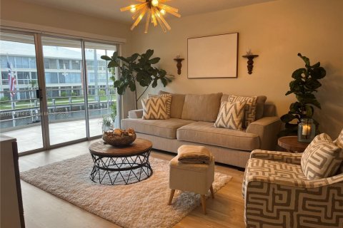 Купить кондоминиум в Форт-Лодердейл, Флорида 1 спальня, 88.26м2, № 2016317 - фото 12