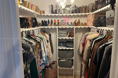 Купить кондоминиум в Форт-Лодердейл, Флорида 1 спальня, 88.26м2, № 2016317 - фото 14