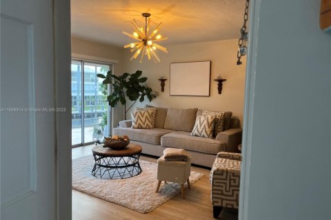 Купить кондоминиум в Форт-Лодердейл, Флорида 1 спальня, 88.26м2, № 2016317 - фото 5