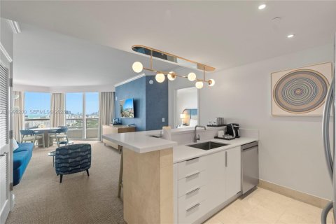 Copropriété à vendre à Miami Beach, Floride: 1 chambre, 93.09 m2 № 2056028 - photo 11