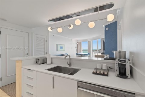 Copropriété à vendre à Miami Beach, Floride: 1 chambre, 93.09 m2 № 2056028 - photo 12