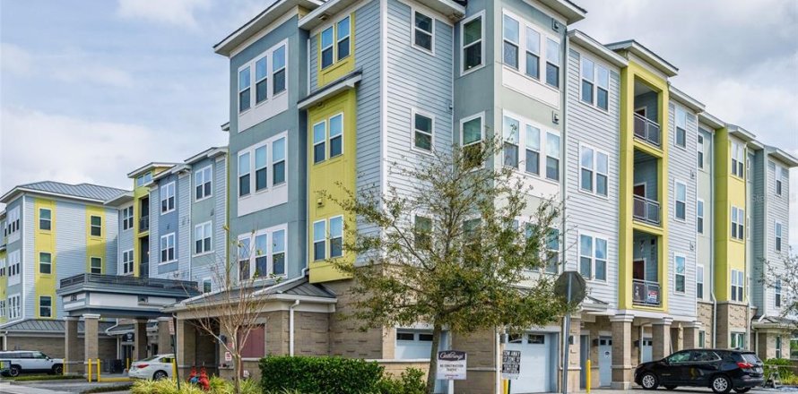Condo in Orlando, Florida, 2 bedrooms № 1514031