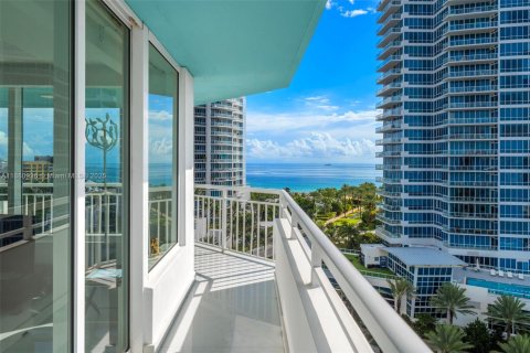 Copropriété à vendre à Miami Beach, Floride: 3 chambres, 167.41 m2 № 1945781 - photo 25