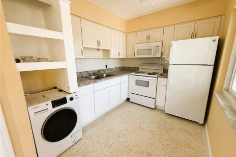 Appartement à louer à Redington Shores, Floride: 1 chambre, 37.16 m2 № 1769313 - photo 5
