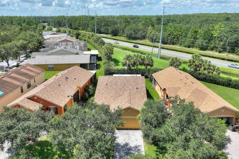 Villa ou maison à vendre à Kissimmee, Floride: 2 chambres, 118.73 m2 № 1877172 - photo 5