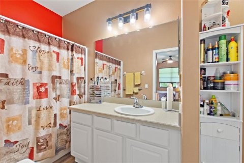 Villa ou maison à vendre à Kissimmee, Floride: 2 chambres, 118.73 m2 № 1877172 - photo 21