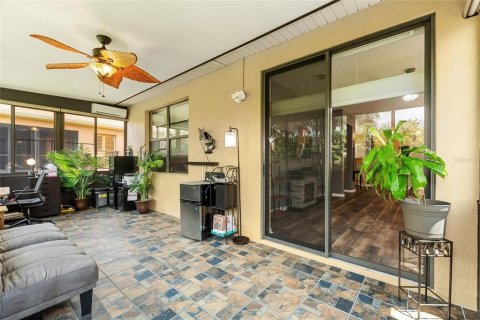 Villa ou maison à vendre à Kissimmee, Floride: 2 chambres, 118.73 m2 № 1877172 - photo 26