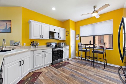 Villa ou maison à vendre à Kissimmee, Floride: 2 chambres, 118.73 m2 № 1877172 - photo 9