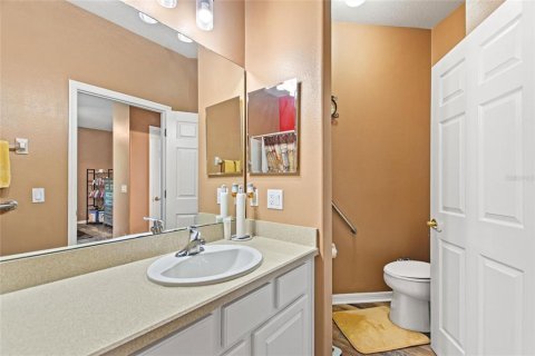 Villa ou maison à vendre à Kissimmee, Floride: 2 chambres, 118.73 m2 № 1877172 - photo 20