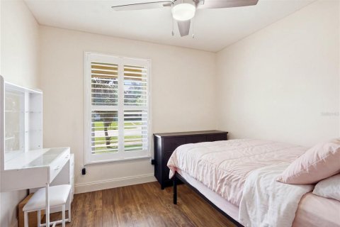 Villa ou maison à vendre à Deltona, Floride: 2 chambres, 82.03 m2 № 2406548 - photo 23