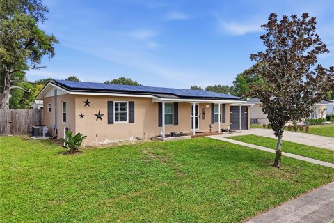 Villa ou maison à vendre à Deltona, Floride: 2 chambres, 82.03 m2 № 2406548 - photo 3