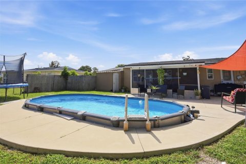 Villa ou maison à vendre à Deltona, Floride: 2 chambres, 82.03 m2 № 2406548 - photo 30