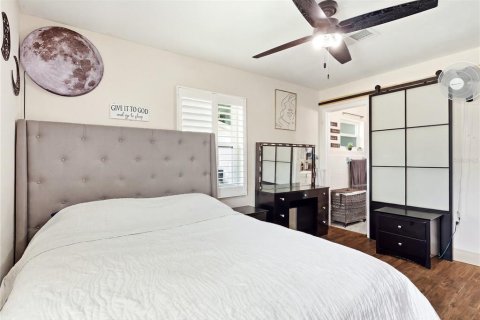 Villa ou maison à vendre à Deltona, Floride: 2 chambres, 82.03 m2 № 2406548 - photo 16