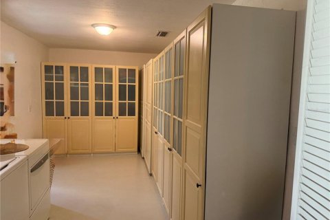 Купить виллу или дом в Макалпин, Флорида 5 комнат, 172.15м2, № 2201277 - фото 9