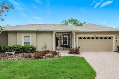 House in Kissimmee, Florida 3 bedrooms, 285.95 sq.m. № 2105616 - photo 4