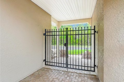 House in Kissimmee, Florida 3 bedrooms, 285.95 sq.m. № 2105616 - photo 6