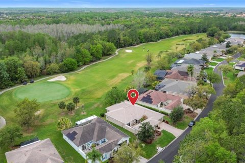 House in Kissimmee, Florida 3 bedrooms, 285.95 sq.m. № 2105616