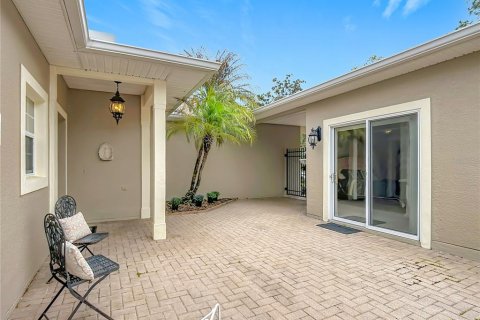 House in Kissimmee, Florida 3 bedrooms, 285.95 sq.m. № 2105616 - photo 8