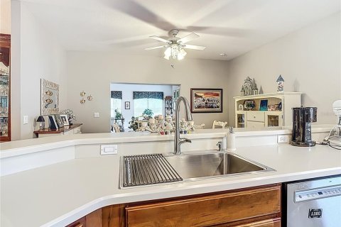 House in Kissimmee, Florida 3 bedrooms, 285.95 sq.m. № 2105616 - photo 21