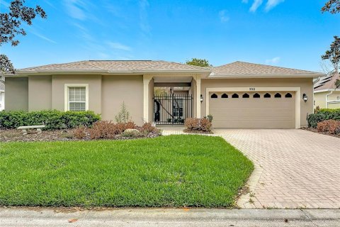 House in Kissimmee, Florida 3 bedrooms, 285.95 sq.m. № 2105616 - photo 3
