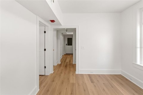 Condo in Sarasota, Florida, 1 bedroom № 2112516 - photo 26