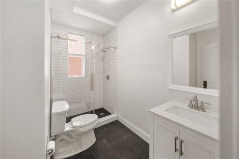 Condo in Sarasota, Florida, 1 bedroom № 2112516 - photo 27