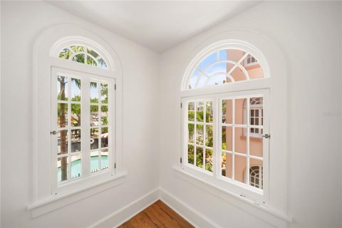 Condo in Sarasota, Florida, 1 bedroom № 2112516 - photo 30