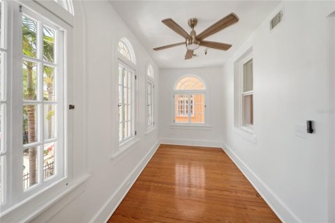 Condo in Sarasota, Florida, 1 bedroom № 2112516 - photo 21