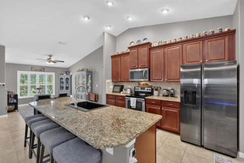 House in Palm Coast, Florida 4 bedrooms, 205.13 sq.m. № 2299575 - photo 4