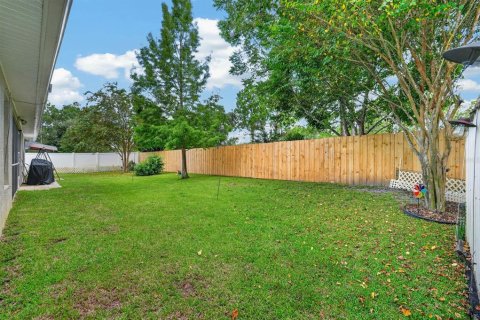 House in Palm Coast, Florida 4 bedrooms, 205.13 sq.m. № 2299575 - photo 28