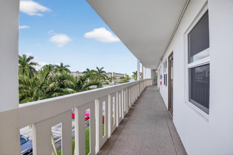 Condo in Boca Raton, Florida, 2 bedrooms № 2081936 - photo 15