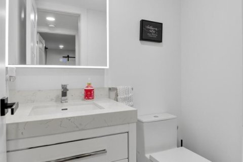 Condo in Boca Raton, Florida, 2 bedrooms № 2081936 - photo 13