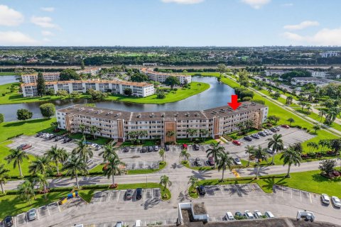 Condo in Boca Raton, Florida, 2 bedrooms № 2081936 - photo 19