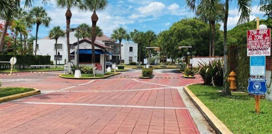 Condo à Miami, Floride, 2 chambres  № 1968711