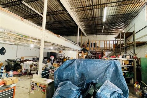 Снять в аренду коммерческую недвижимость в Тампа, Флорида 371.61м2, № 1789182 - фото 8