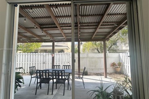 Villa ou maison à vendre à Miramar, Floride: 3 chambres, 174.75 m2 № 2007593 - photo 20