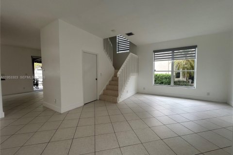 Villa ou maison à vendre à Miramar, Floride: 3 chambres, 174.75 m2 № 2007593 - photo 10