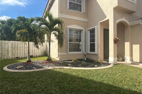 Villa ou maison à vendre à Miramar, Floride: 3 chambres, 174.75 m2 № 2007593 - photo 6