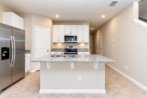 Touwnhouse à vendre à Mangonia Park, Floride: 3 chambres, 135.08 m2 № 2414668 - photo 3