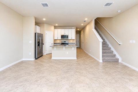 Touwnhouse à vendre à Mangonia Park, Floride: 3 chambres, 135.08 m2 № 2414668 - photo 2