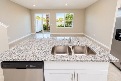 Touwnhouse à vendre à Mangonia Park, Floride: 3 chambres, 135.08 m2 № 2414668 - photo 5